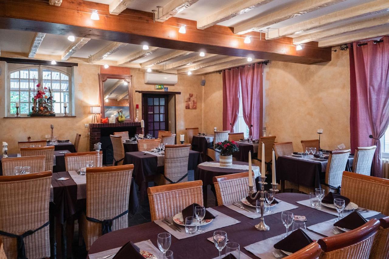 Logis-Hotel Restaurant Auberge Les Vallees Du Perche Vicheres Luaran gambar